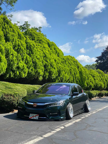 Iolite - Reflective Chrome Window Tint